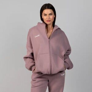 NWT Comfrt Unisex Cloud Zip Hoodie in a Mauve Pink Color- Size XS